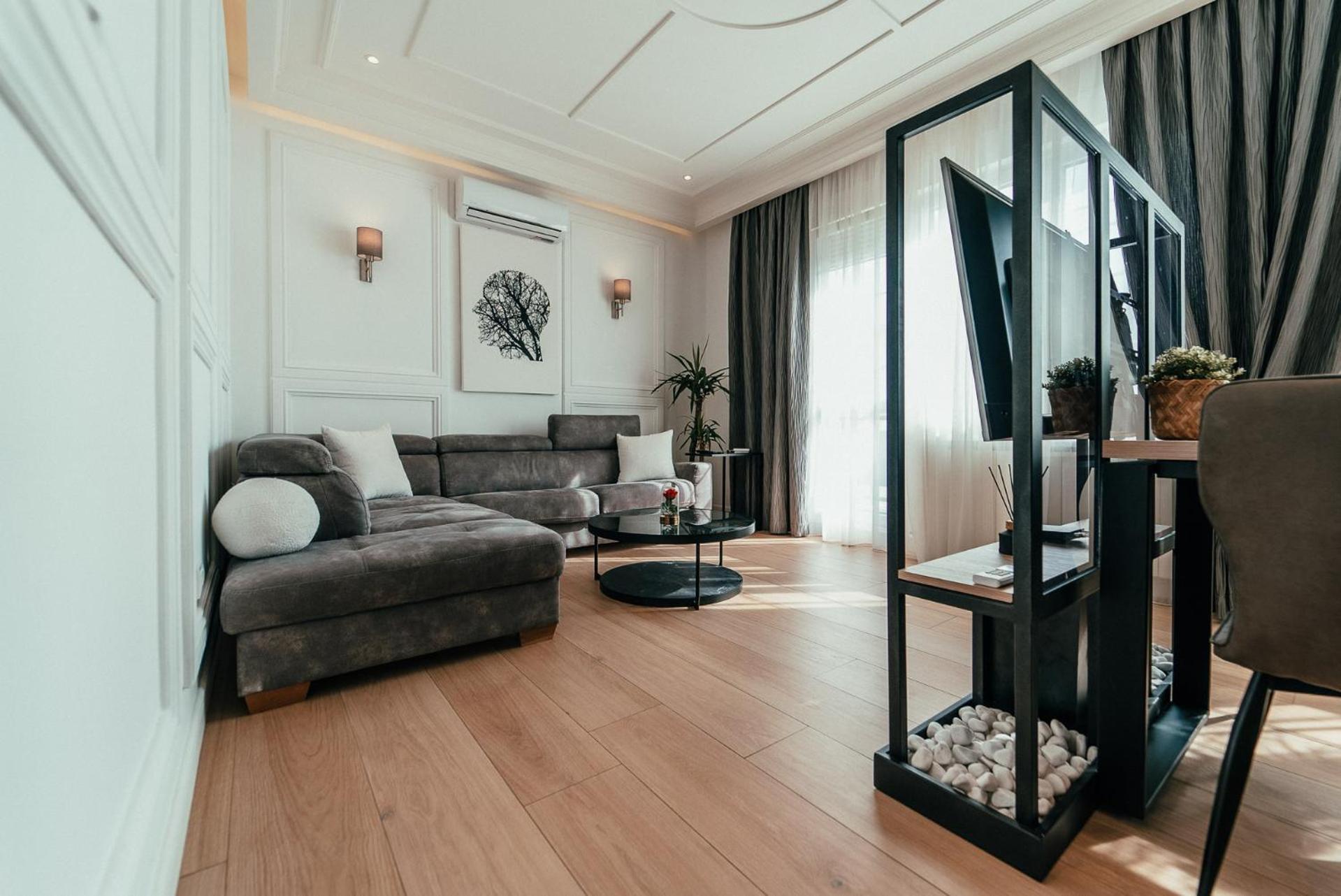 Biarritz Luxury Apartments Белград Экстерьер фото